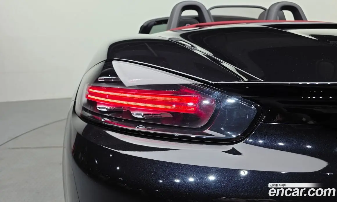 Porsche 718 2019 2.0 автомат (гидро), фото 9 Porsche 718 2019 2.0 автомат (гидро), фото 9