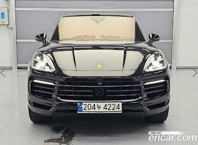 Porsche Cayenne 2023 3.0 автомат (гидро), миниатюра 2