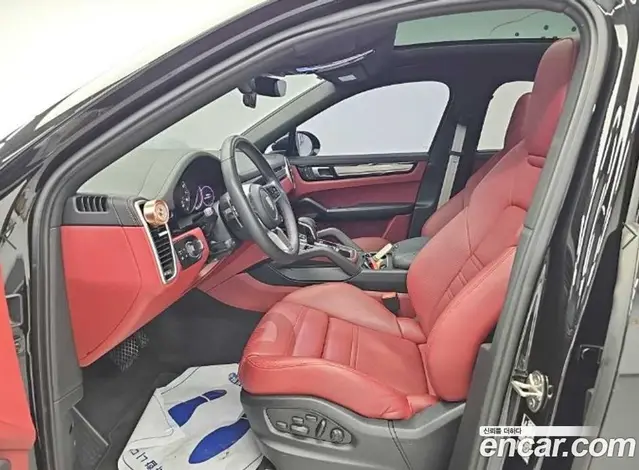 Porsche Cayenne 2023 3.0 автомат (гидро), миниатюра 11
