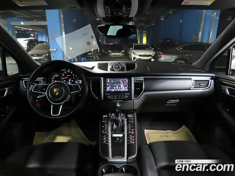 Porsche Macan 2018 2.0 автомат (гидро), фото 5 Porsche Macan 2018 2.0 автомат (гидро), фото 5