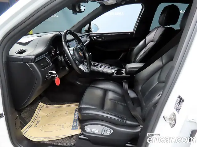 Porsche Macan 2018 2.0 автомат (гидро), миниатюра 6 Porsche Macan 2018 2.0 автомат (гидро), миниатюра 6