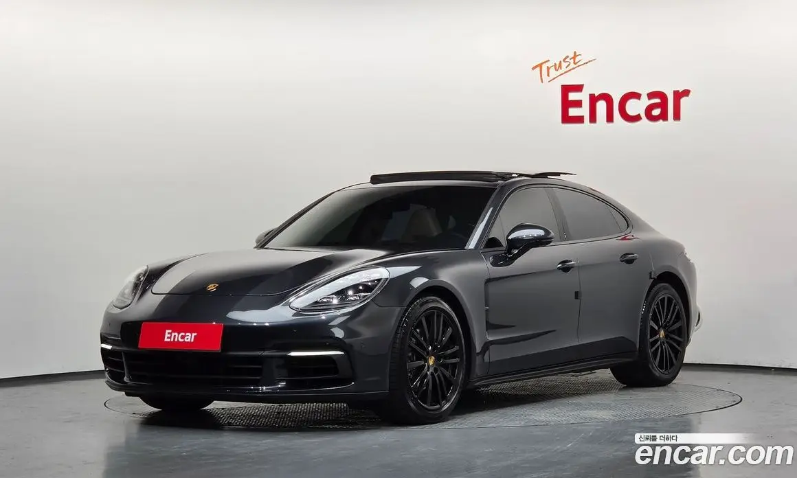 Porsche Panamera 2018 3.0 автомат (гидро), фото 1 Porsche Panamera 2018 3.0 автомат (гидро), фото 1
