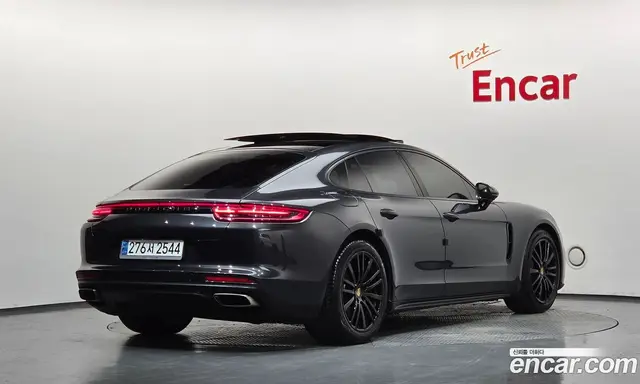 Porsche Panamera 2018 3.0 автомат (гидро), миниатюра 2 Porsche Panamera 2018 3.0 автомат (гидро), миниатюра 2