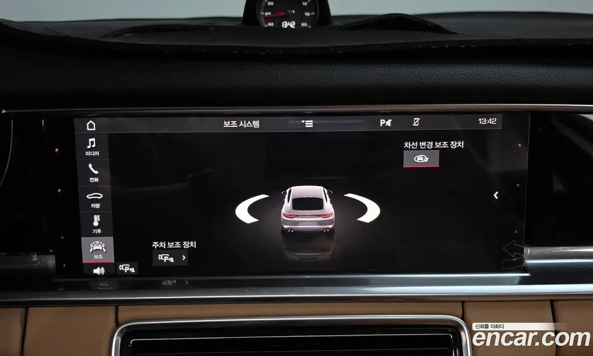 Porsche Panamera 2018 3.0 автомат (гидро), фото 16 Porsche Panamera 2018 3.0 автомат (гидро), фото 16