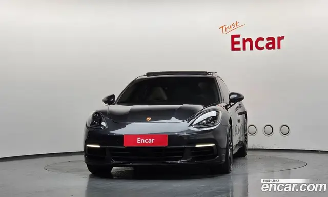 Porsche Panamera 2018 3.0 автомат (гидро), миниатюра 3 Porsche Panamera 2018 3.0 автомат (гидро), миниатюра 3