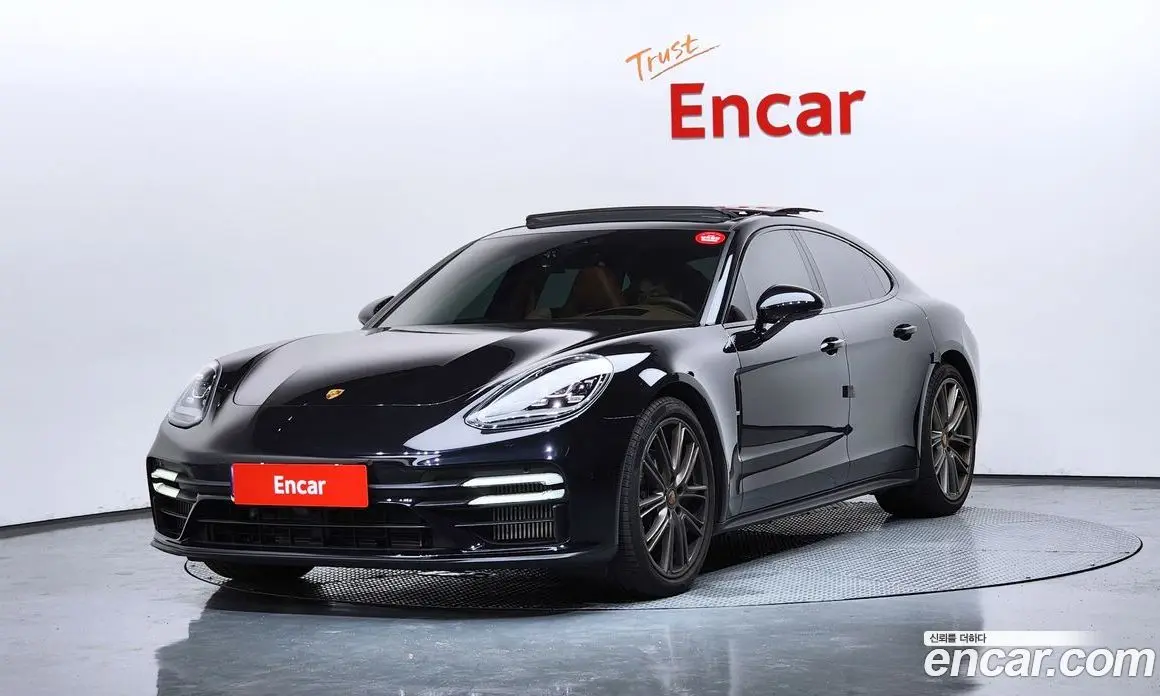 Porsche Panamera 2023 2.9 автомат (гидро), фото 1 Porsche Panamera 2023 2.9 автомат (гидро), фото 1