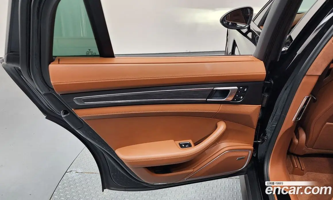 Porsche Panamera 2023 2.9 автомат (гидро), фото 15 Porsche Panamera 2023 2.9 автомат (гидро), фото 15