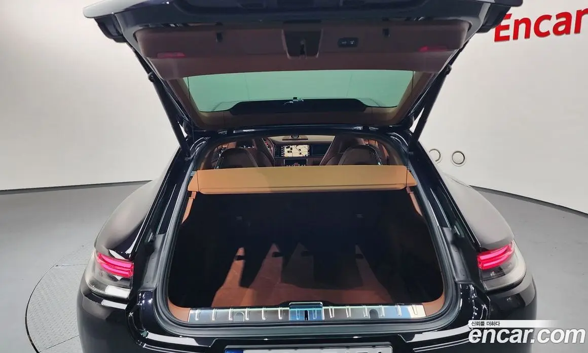 Porsche Panamera 2023 2.9 автомат (гидро), фото 26 Porsche Panamera 2023 2.9 автомат (гидро), фото 26