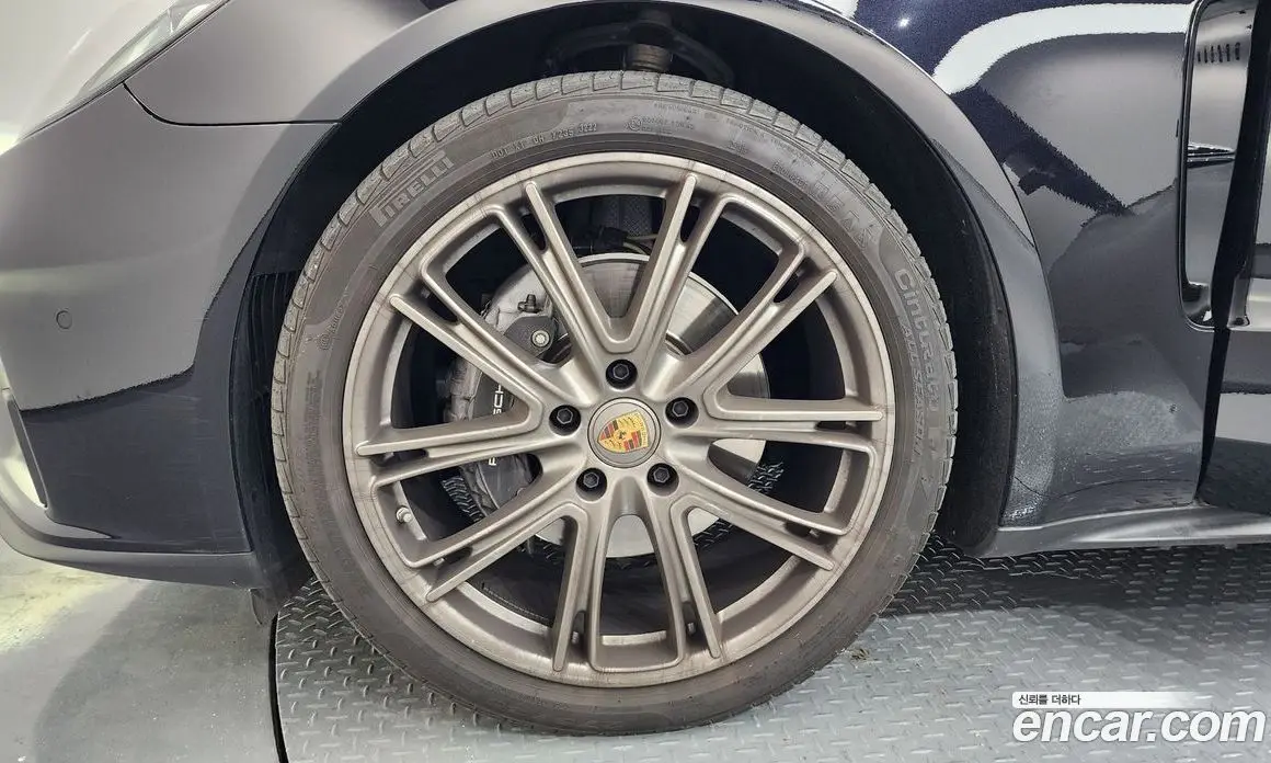 Porsche Panamera 2023 2.9 автомат (гидро), фото 5 Porsche Panamera 2023 2.9 автомат (гидро), фото 5