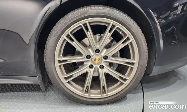 Porsche Panamera 2023 2.9 автомат (гидро), миниатюра 7 Porsche Panamera 2023 2.9 автомат (гидро), миниатюра 7