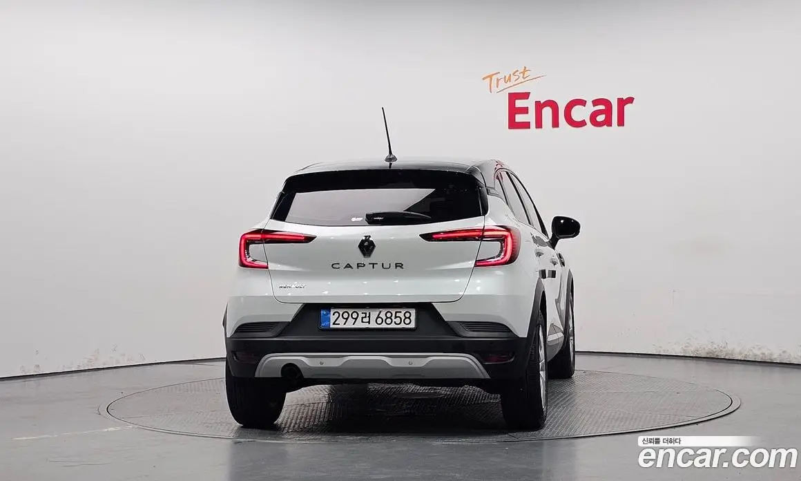 Renault (Samsung) Captur 2020 1.5 автомат (гидро), фото 3 Renault (Samsung) Captur 2020 1.5 автомат (гидро), фото 3