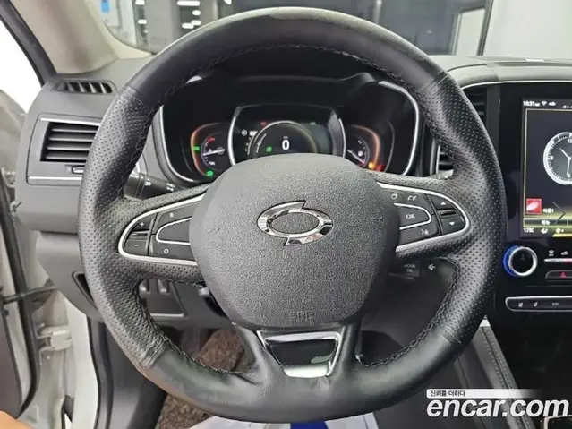 Renault (Samsung) QM6 2017 2.0 автомат (гидро), миниатюра 10 Renault (Samsung) QM6 2017 2.0 автомат (гидро), миниатюра 10