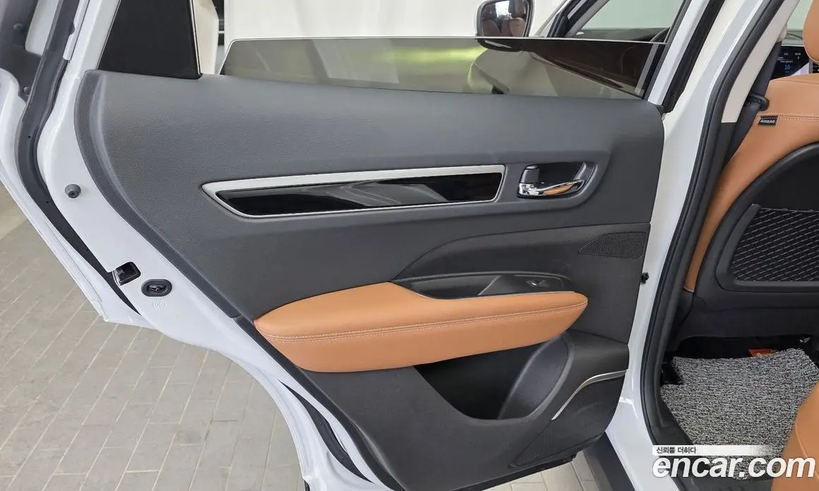 Renault (Samsung) QM6 2024 2.0 автомат (гидро), фото 15 Renault (Samsung) QM6 2024 2.0 автомат (гидро), фото 15