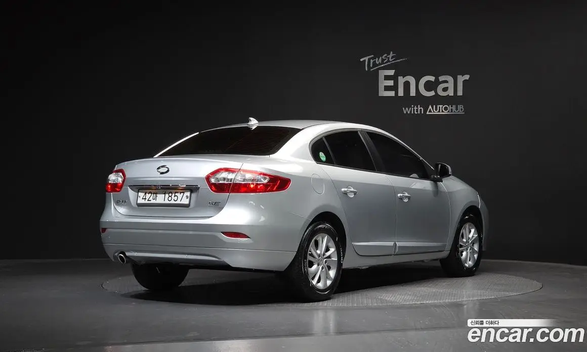 Renault (Samsung) SM3 2015 1.6 автомат (гидро), фото 1 Renault (Samsung) SM3 2015 1.6 автомат (гидро), фото 1