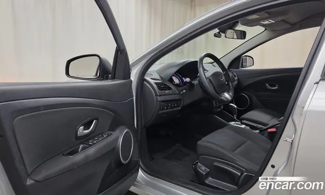 Renault (Samsung) SM3 2015 1.6 автомат (гидро), миниатюра 12
