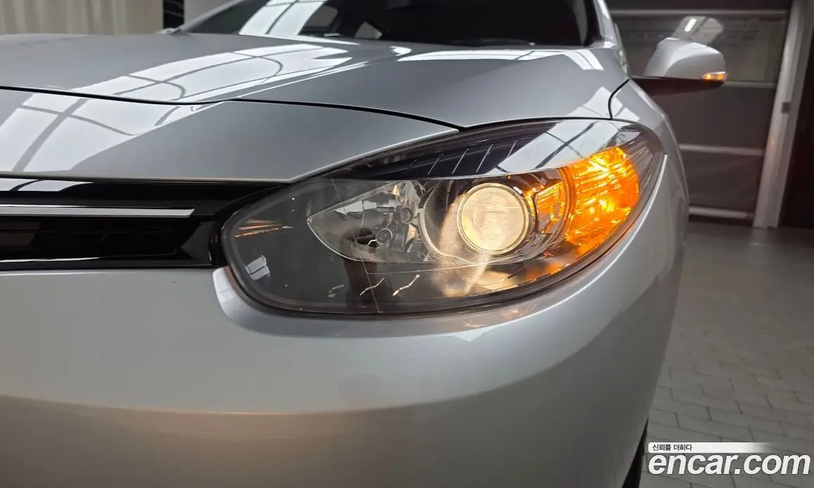 Renault (Samsung) SM3 2015 1.6 автомат (гидро), фото 7 Renault (Samsung) SM3 2015 1.6 автомат (гидро), фото 7