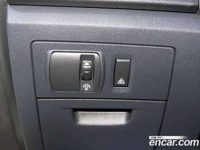 Renault (Samsung) SM5 2013 2.0 автомат (вариатор), миниатюра 8