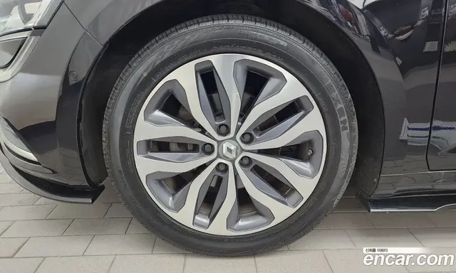 Renault (Samsung) SM6 2016 2.0 автомат (гидро), миниатюра 5 Renault (Samsung) SM6 2016 2.0 автомат (гидро), миниатюра 5