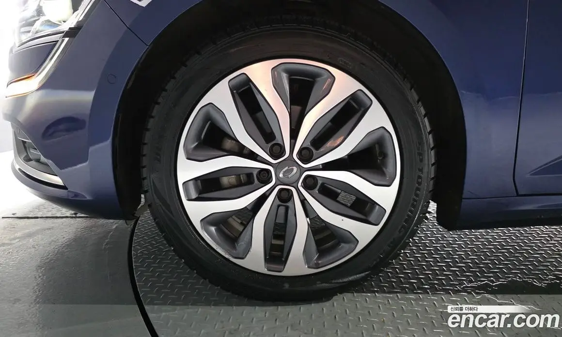 Renault (Samsung) SM6 2017 2.0 автомат (гидро), фото 5 Renault (Samsung) SM6 2017 2.0 автомат (гидро), фото 5