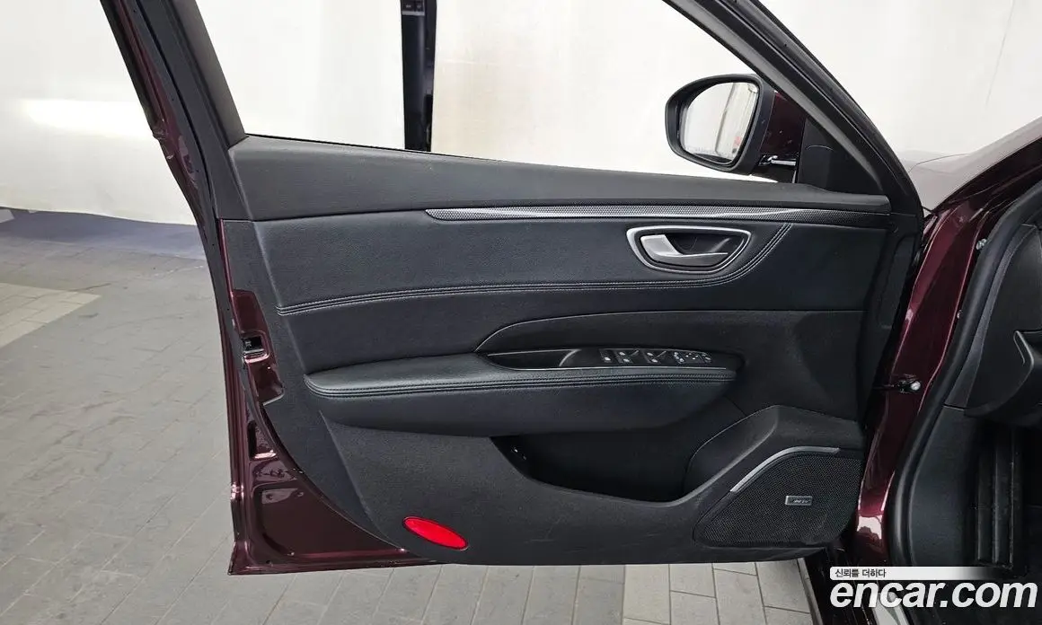 Renault (Samsung) SM6 2018 2.0 автомат (гидро), фото 14 Renault (Samsung) SM6 2018 2.0 автомат (гидро), фото 14