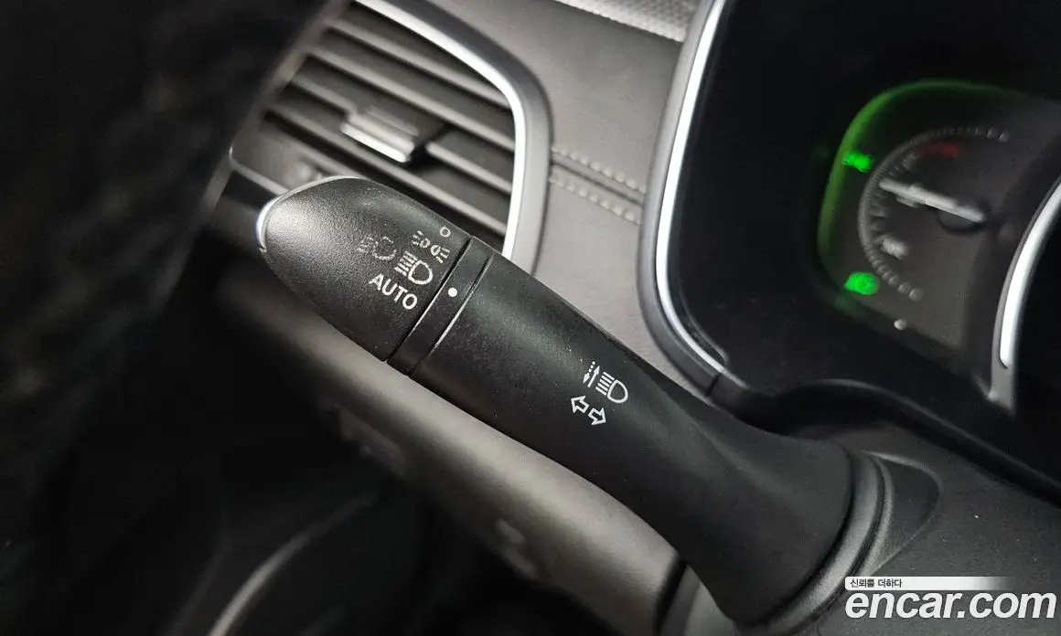 Renault (Samsung) SM6 2018 2.0 автомат (гидро), фото 30 Renault (Samsung) SM6 2018 2.0 автомат (гидро), фото 30