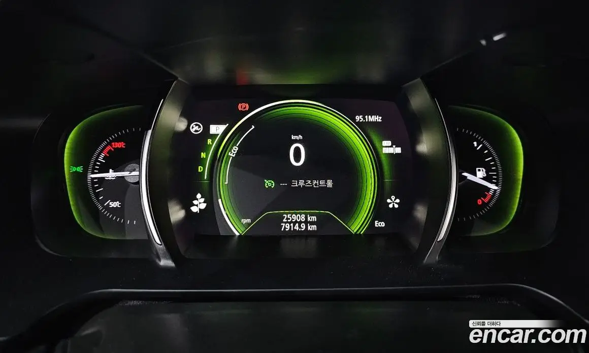 Renault (Samsung) SM6 2019 2.0 автомат (гидро), фото 11 Renault (Samsung) SM6 2019 2.0 автомат (гидро), фото 11