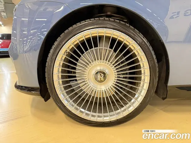 Rolls-Royce Spectre 2024 0.3 автомат (гидро), миниатюра 5 Rolls-Royce Spectre 2024 0.3 автомат (гидро), миниатюра 5