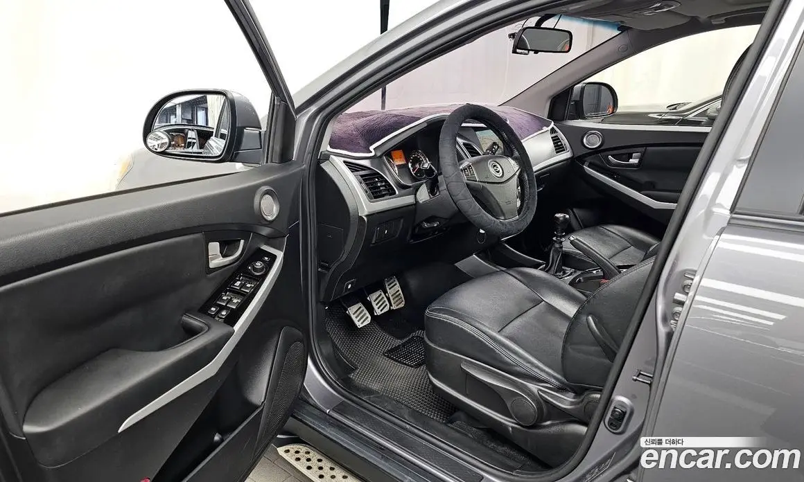 SsangYong Korando 2014 2.0 механика, фото 13 SsangYong Korando 2014 2.0 механика, фото 13