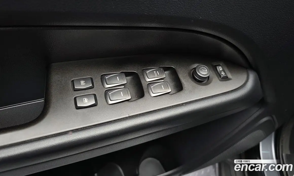SsangYong Rexton 2019 2.2 автомат (гидро), фото 30 SsangYong Rexton 2019 2.2 автомат (гидро), фото 30