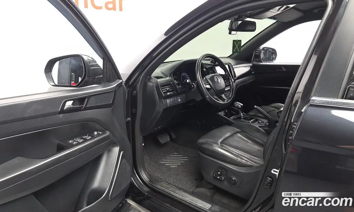 SsangYong Rexton 2019 2.2 автомат (гидро), фото 13 SsangYong Rexton 2019 2.2 автомат (гидро), фото 13