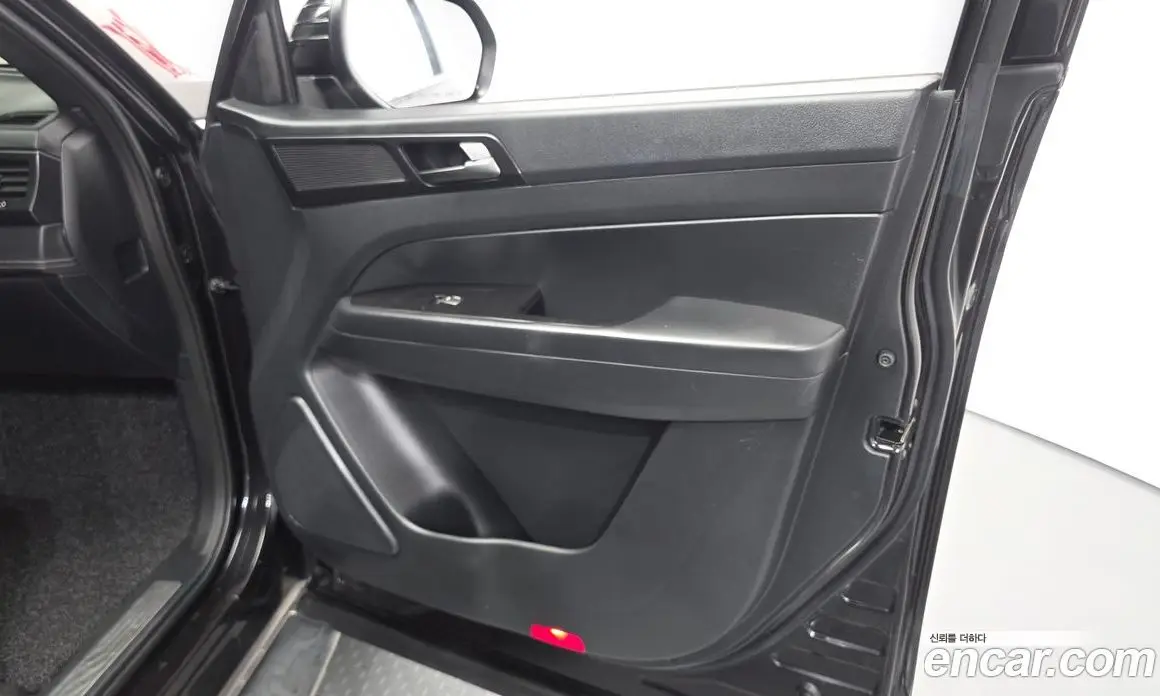 SsangYong Rexton 2019 2.2 автомат (гидро), фото 14 SsangYong Rexton 2019 2.2 автомат (гидро), фото 14
