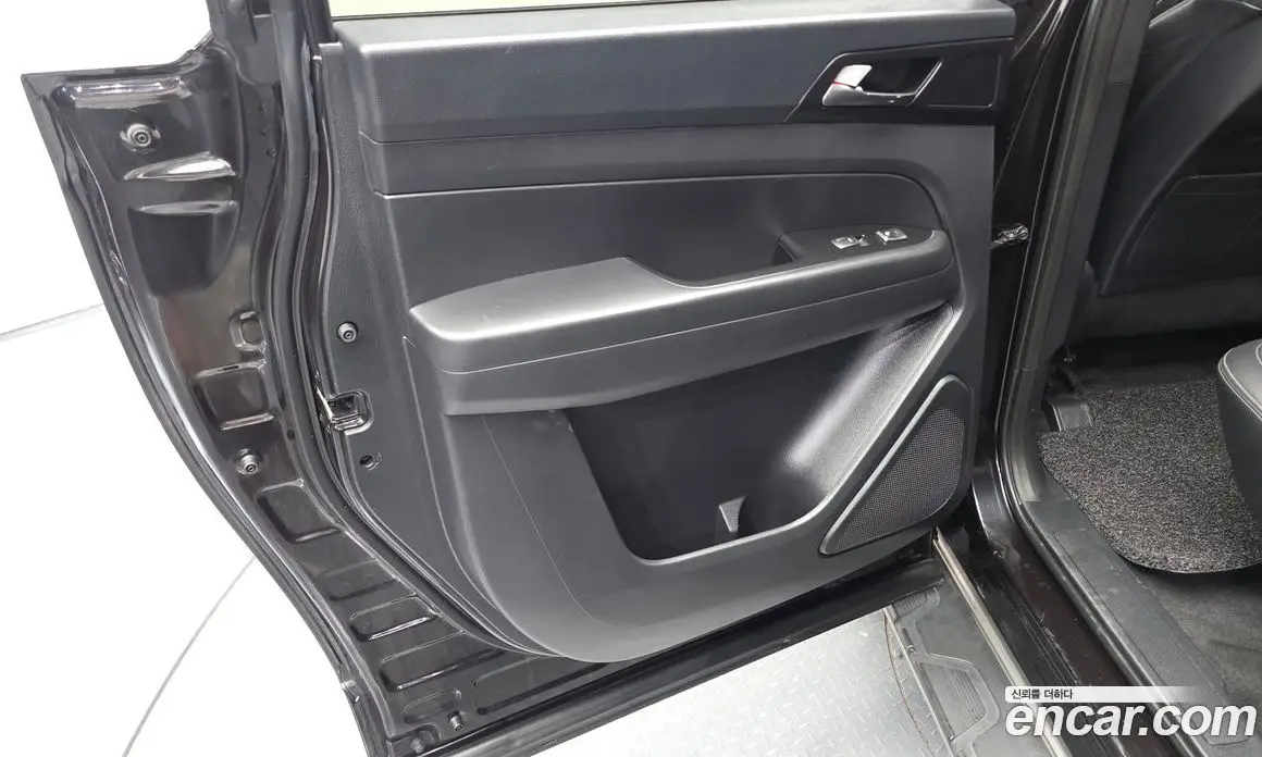 SsangYong Rexton 2019 2.2 автомат (гидро), фото 15 SsangYong Rexton 2019 2.2 автомат (гидро), фото 15