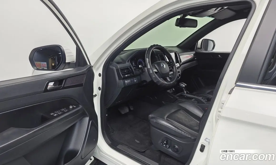 SsangYong Rexton 2020 2.2 автомат (гидро), фото 13 SsangYong Rexton 2020 2.2 автомат (гидро), фото 13