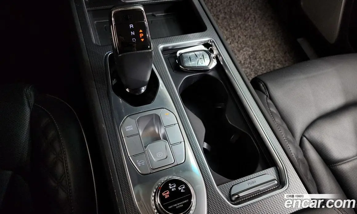 SsangYong Rexton 2022 2.2 автомат (гидро), фото 9 SsangYong Rexton 2022 2.2 автомат (гидро), фото 9