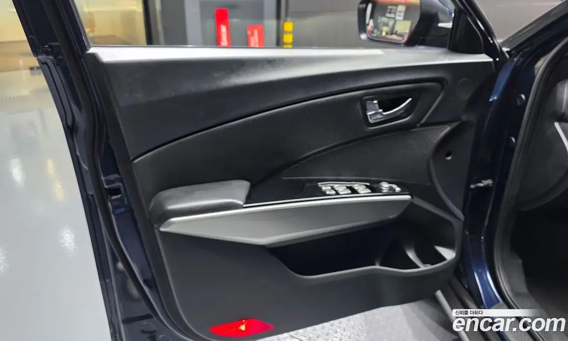 SsangYong TIBOLI 2015 1.6 автомат (гидро), фото 14 SsangYong TIBOLI 2015 1.6 автомат (гидро), фото 14