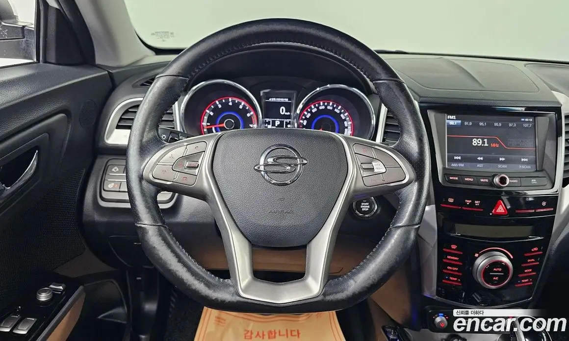 SsangYong TIBOLI 2015 1.6 автомат (гидро), фото 15