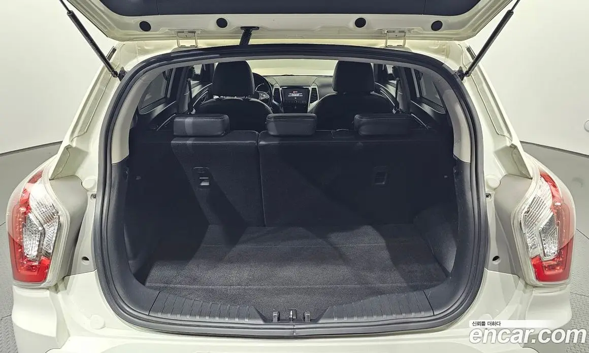 SsangYong TIBOLI 2015 1.6 автомат (гидро), фото 20