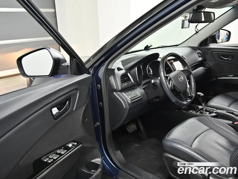 SsangYong TIBOLI 2016 1.6 автомат (гидро), фото 11 SsangYong TIBOLI 2016 1.6 автомат (гидро), фото 11