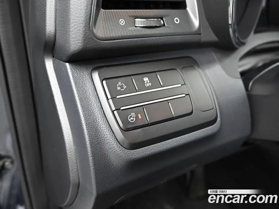 SsangYong TIBOLI 2016 1.6 автомат (гидро), фото 16 SsangYong TIBOLI 2016 1.6 автомат (гидро), фото 16