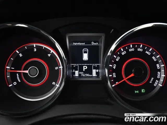 SsangYong TIBOLI 2016 1.6 автомат (гидро), миниатюра 8 SsangYong TIBOLI 2016 1.6 автомат (гидро), миниатюра 8