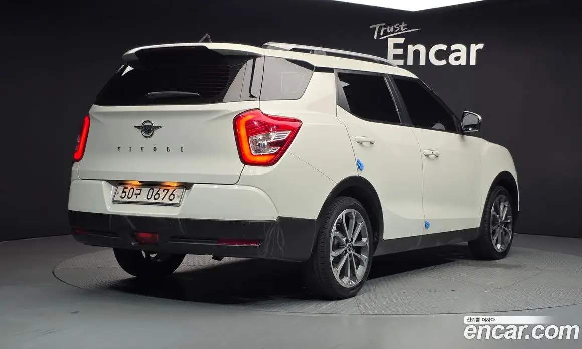 SsangYong TIBOLI 2016 1.6 автомат (гидро), фото 2 SsangYong TIBOLI 2016 1.6 автомат (гидро), фото 2