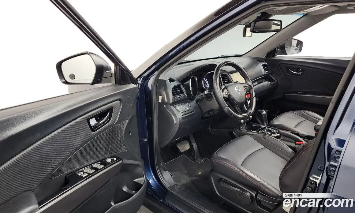 SsangYong TIBOLI 2017 1.6 автомат (гидро), фото 13 SsangYong TIBOLI 2017 1.6 автомат (гидро), фото 13