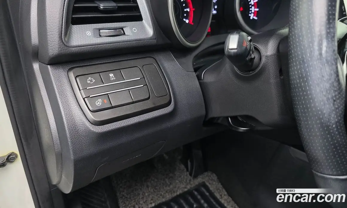 SsangYong TIBOLI 2017 1.6 автомат (гидро), фото 12 SsangYong TIBOLI 2017 1.6 автомат (гидро), фото 12