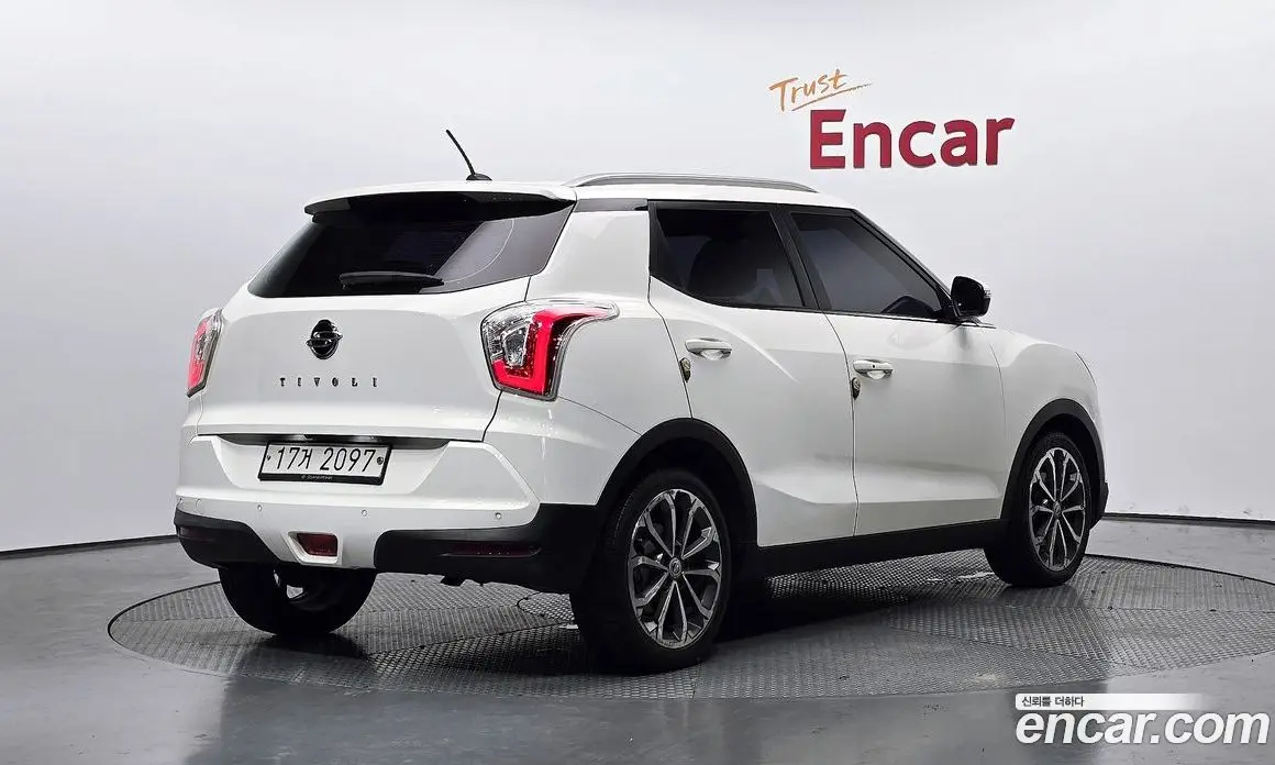SsangYong TIBOLI 2017 1.6 автомат (гидро), фото 2 SsangYong TIBOLI 2017 1.6 автомат (гидро), фото 2
