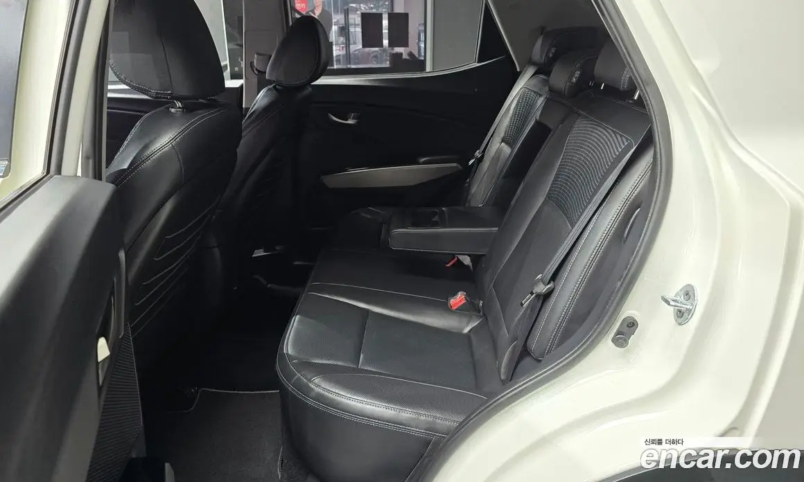 SsangYong TIBOLI 2017 1.6 автомат (гидро), фото 12 SsangYong TIBOLI 2017 1.6 автомат (гидро), фото 12