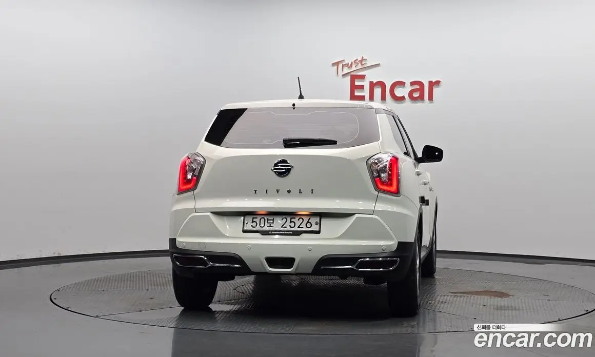 SsangYong TIBOLI 2019 1.6 автомат (гидро), фото 4 SsangYong TIBOLI 2019 1.6 автомат (гидро), фото 4