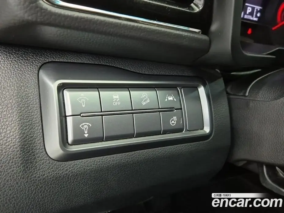 SsangYong TIBOLI 2022 1.5 автомат (гидро), фото 17 SsangYong TIBOLI 2022 1.5 автомат (гидро), фото 17