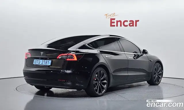 Tesla Model 3 2020 0.2 автомат (гидро), миниатюра 1 Tesla Model 3 2020 0.2 автомат (гидро), миниатюра 1
