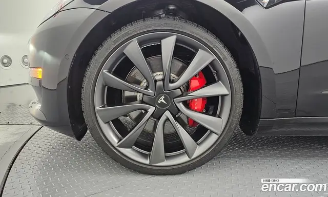 Tesla Model 3 2020 0.2 автомат (гидро), миниатюра 4 Tesla Model 3 2020 0.2 автомат (гидро), миниатюра 4