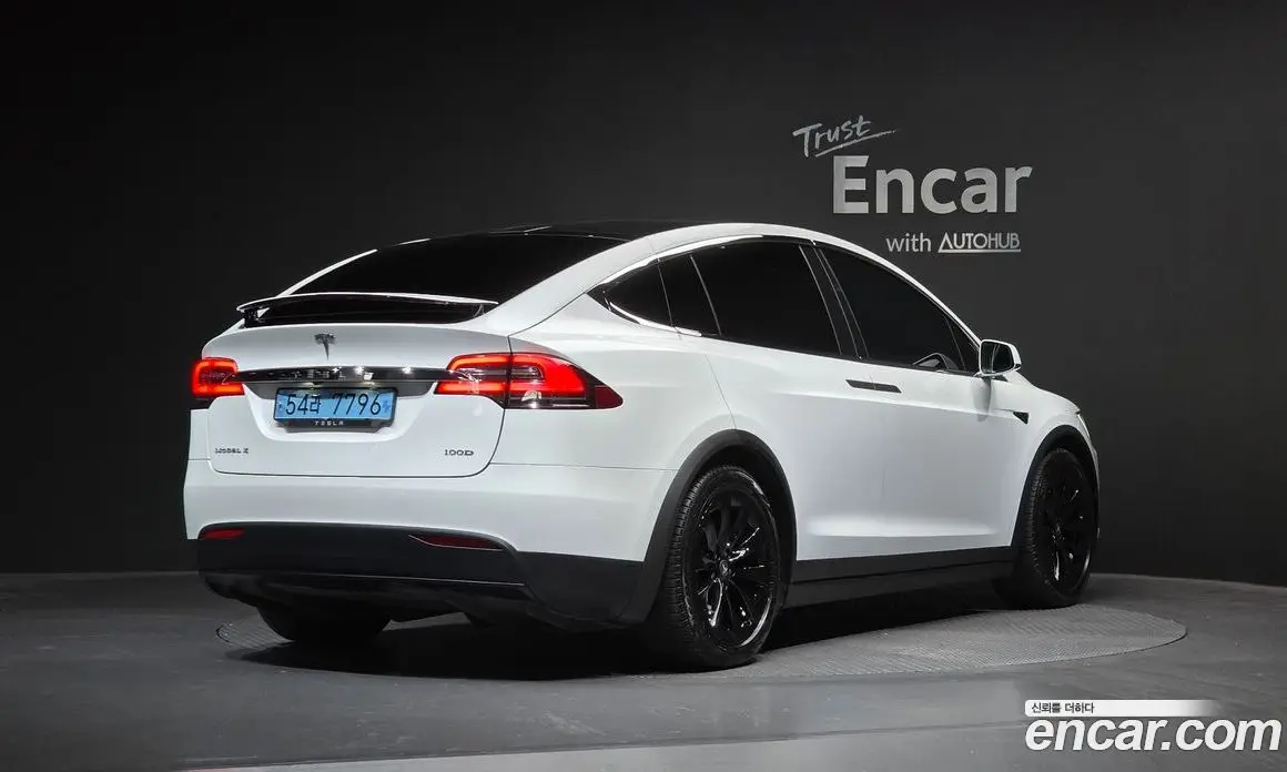 Tesla Model X 2019 0.3 автомат (гидро), фото 1 Tesla Model X 2019 0.3 автомат (гидро), фото 1